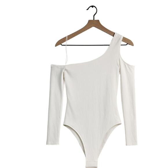 Lovers + Friends Paula Bodysuit in White – NWT Size Small - Picture 4 of 5